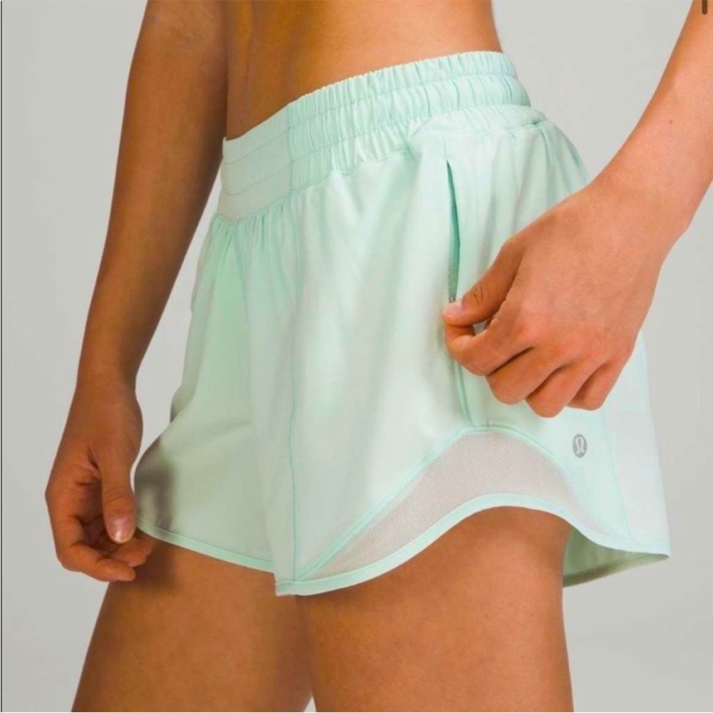 Lululemon hotty hot low-rise shorts